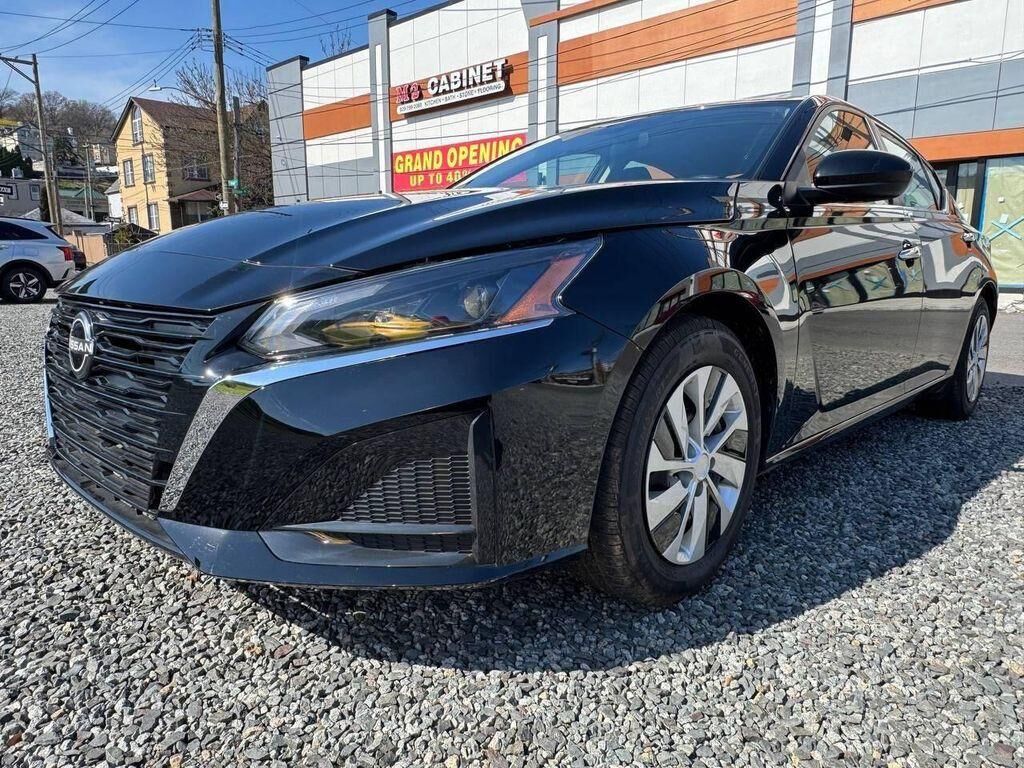 2023 NISSAN Altima