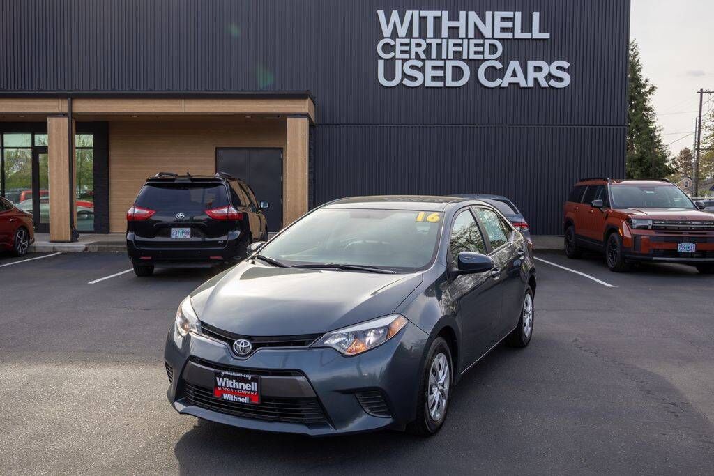 2016 TOYOTA Corolla