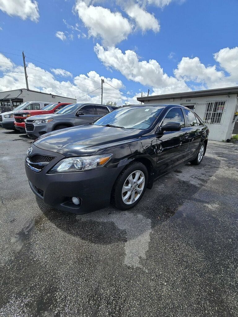 2011 TOYOTA Camry