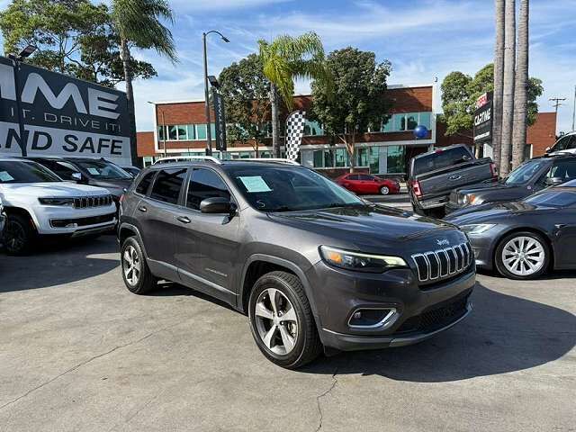 2021 JEEP Cherokee