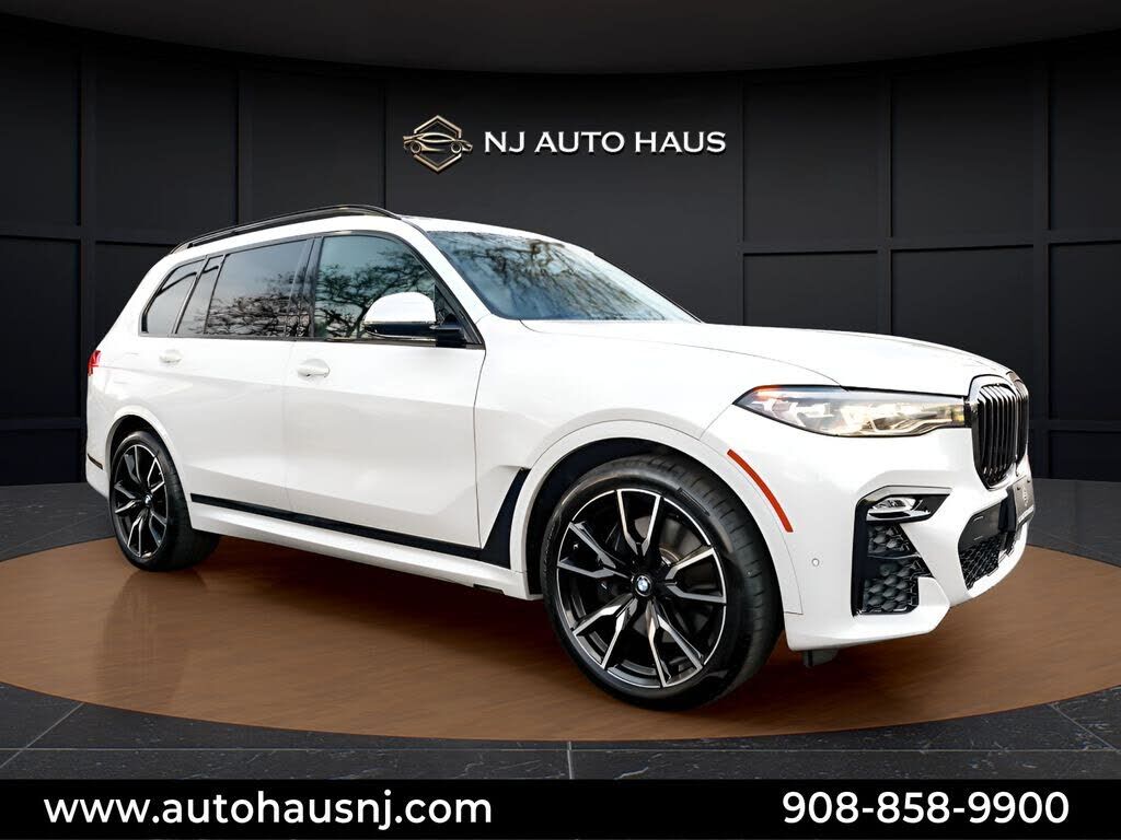 2021 BMW X7