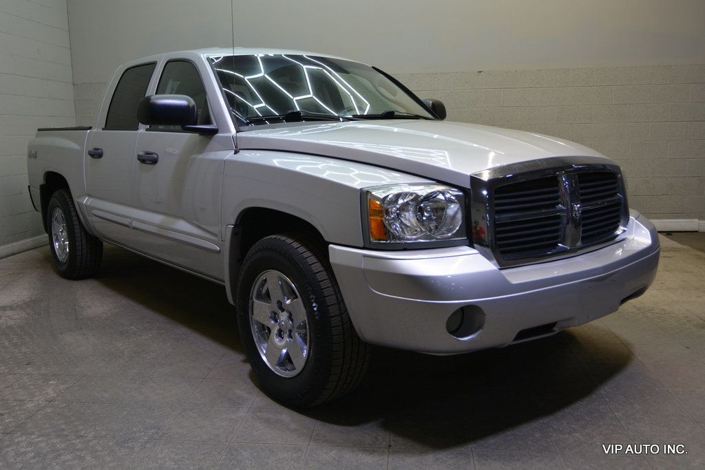 2005 DODGE Dakota