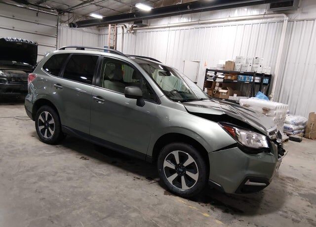 2018 SUBARU Forester