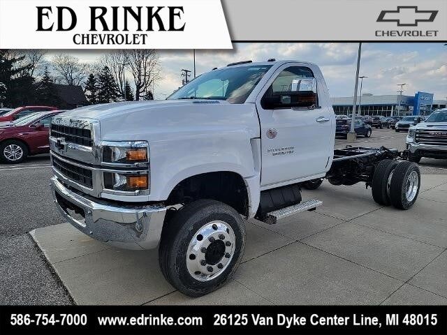 2024 GMC Silverado Medium Duty