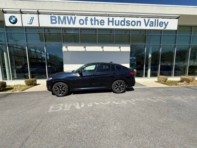 2023 BMW X4