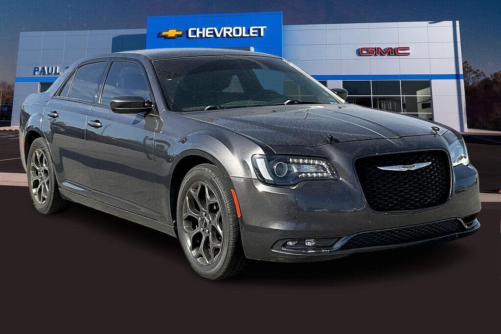 2018 CHRYSLER 300