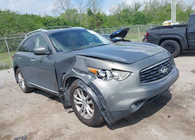 2009 INFINITI FX35
