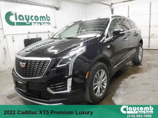 2022 CADILLAC XT5