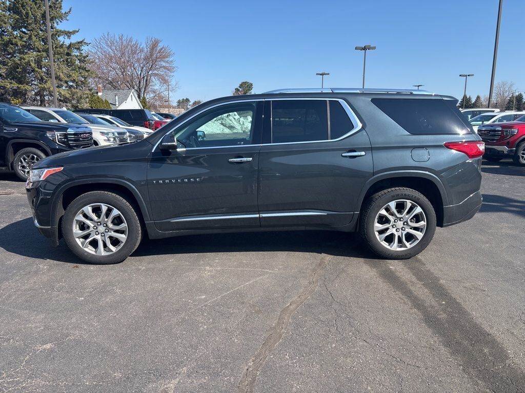 2021 CHEVROLET Traverse