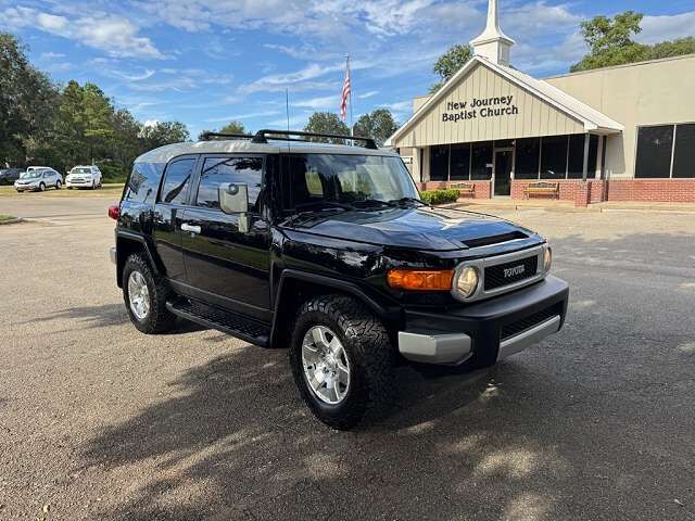 2010 TOYOTA FJ Cruiser