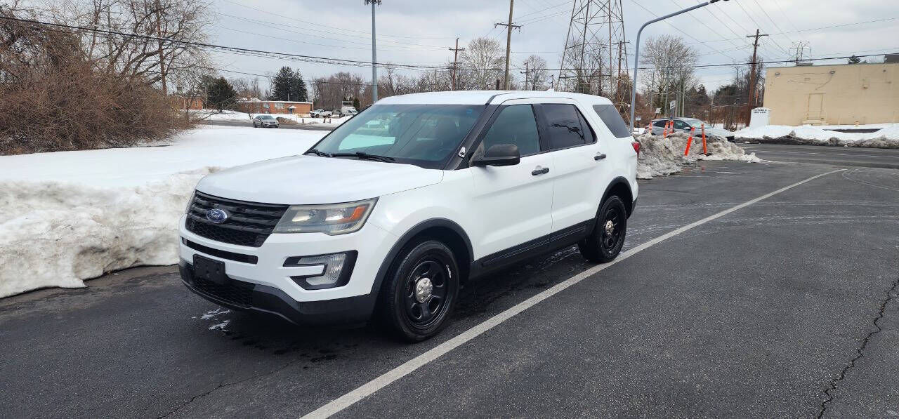 2017 FORD Explorer