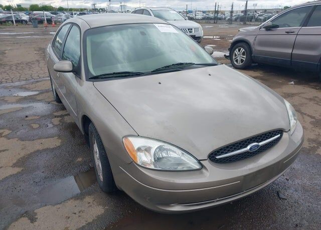 2003 FORD Taurus
