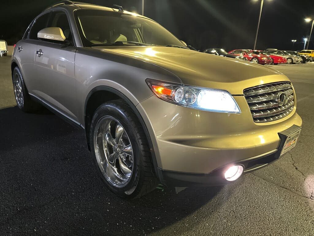 2005 INFINITI FX35