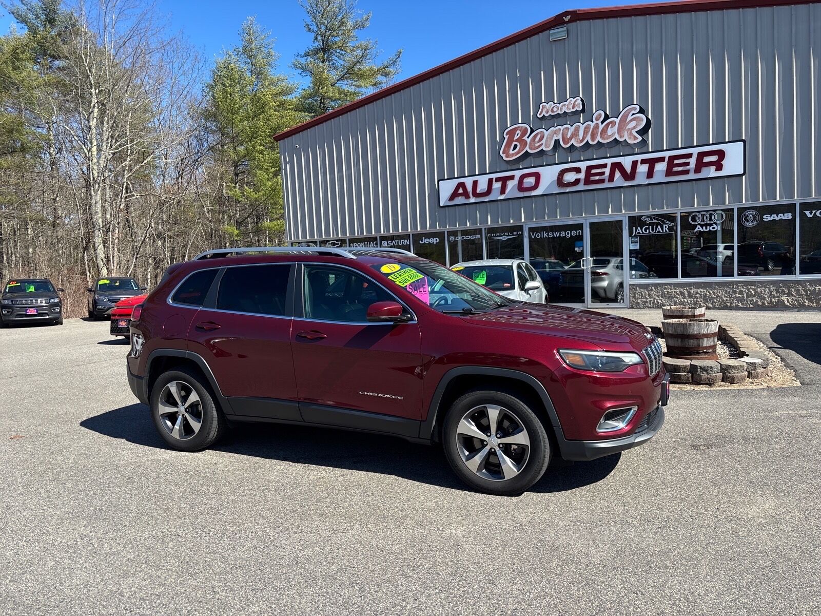 2019 JEEP Cherokee