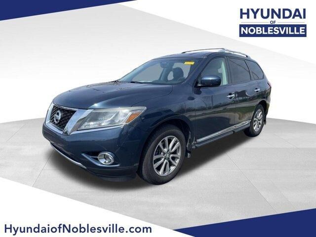 2016 NISSAN Pathfinder