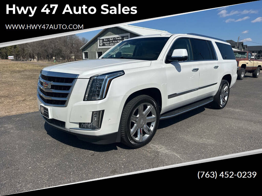 2017 CADILLAC Escalade ESV