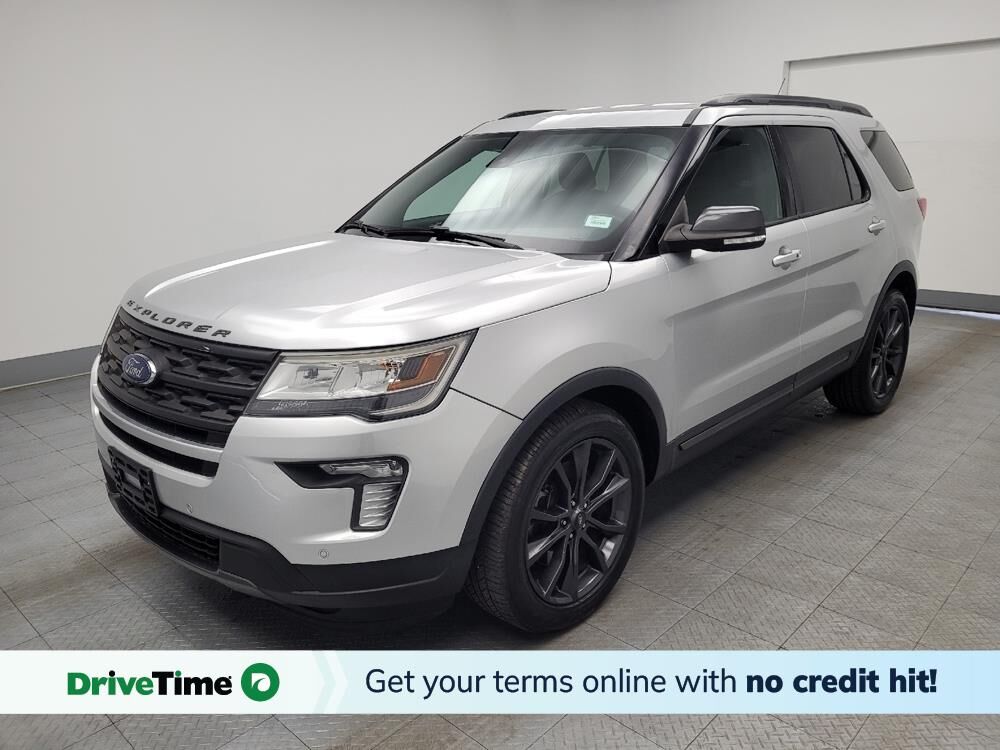 2019 FORD Explorer