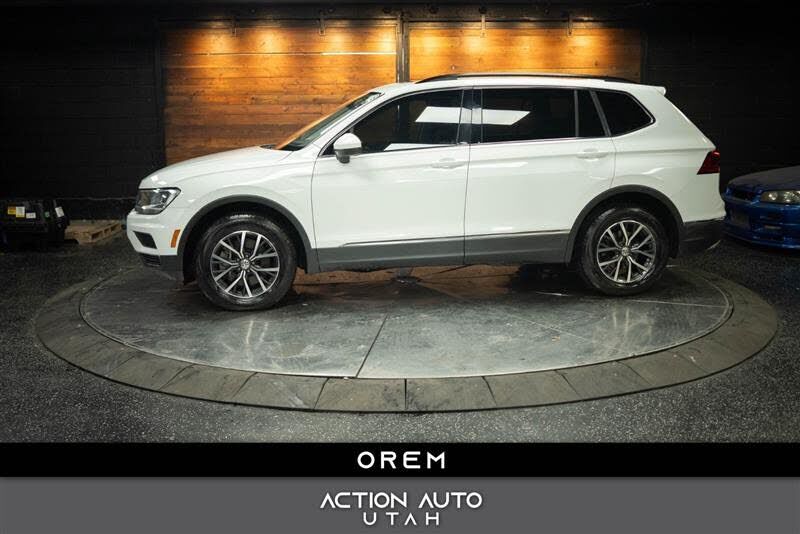 2020 VOLKSWAGEN Tiguan