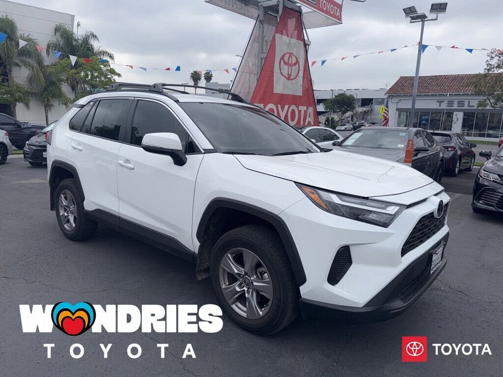 2025 Toyota RAV4