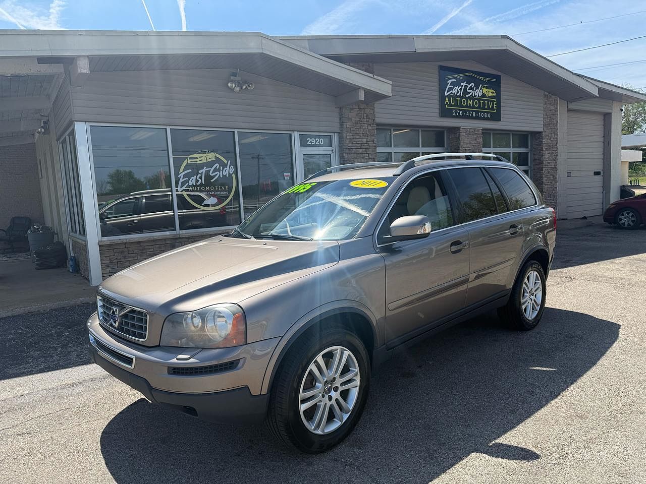 2011 VOLVO XC90