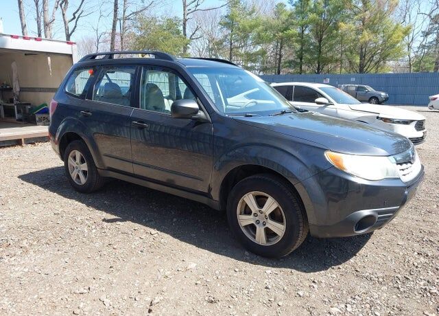 2011 SUBARU Forester