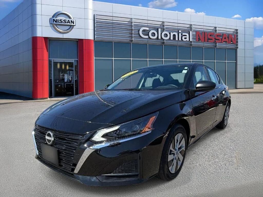 2025 NISSAN Altima