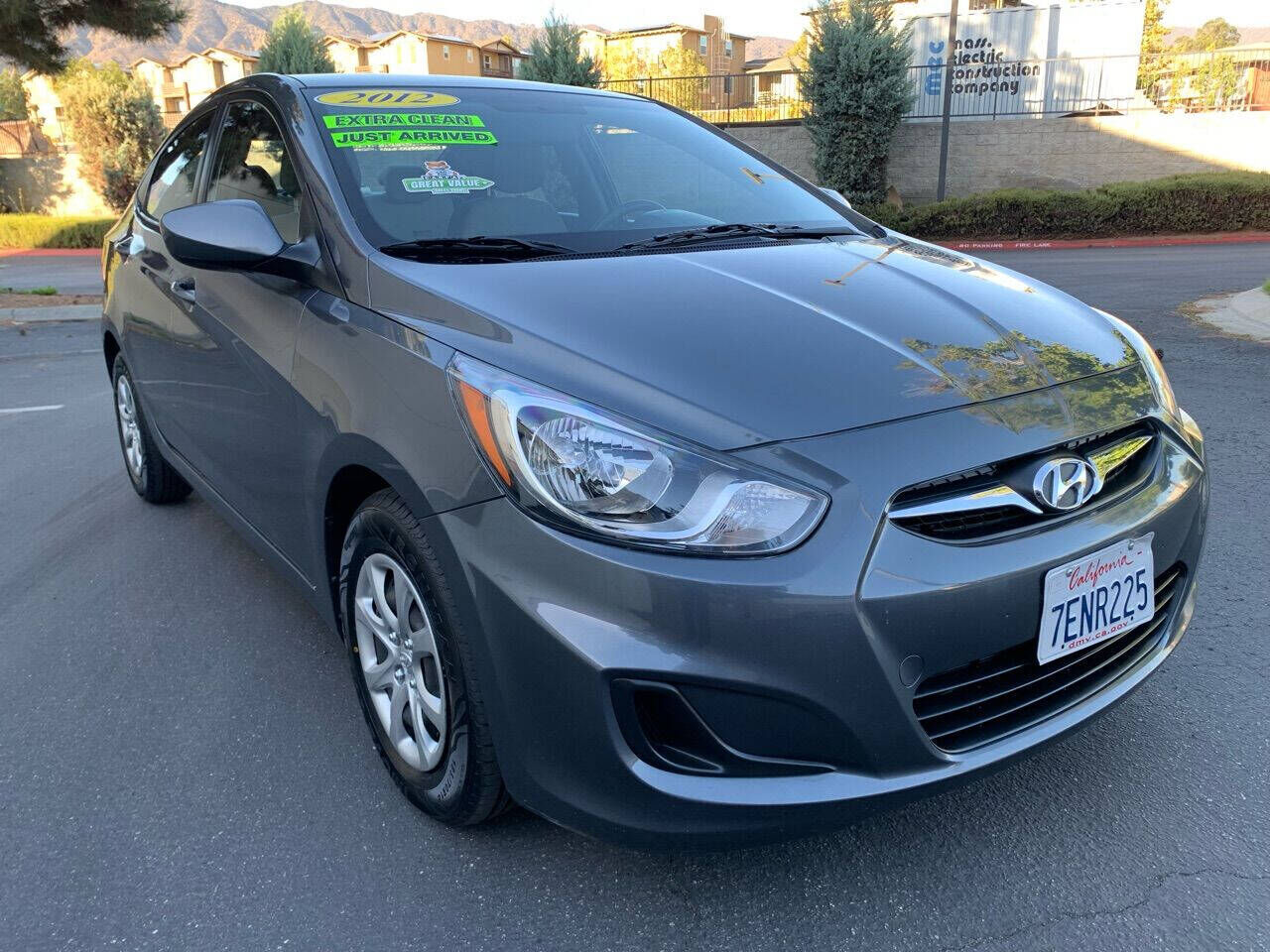 2013 HYUNDAI Accent