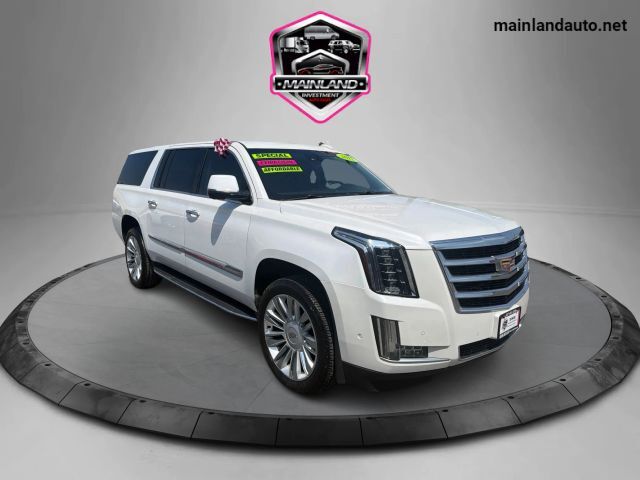 2017 CADILLAC Escalade ESV