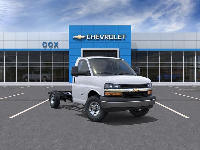 2026 CHEVROLET Express