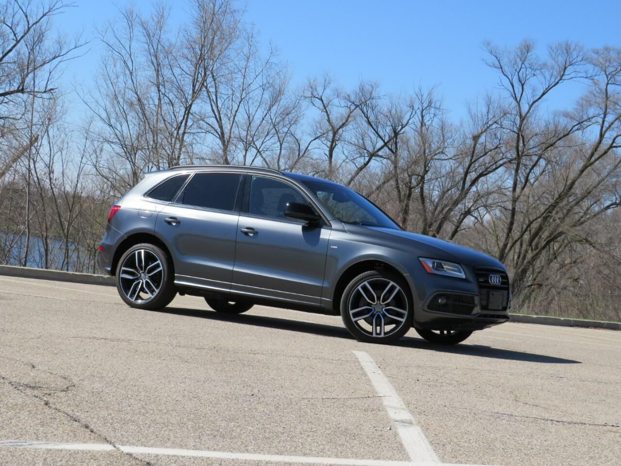 2017 AUDI Q5