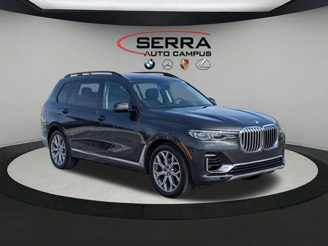 2020 BMW X7