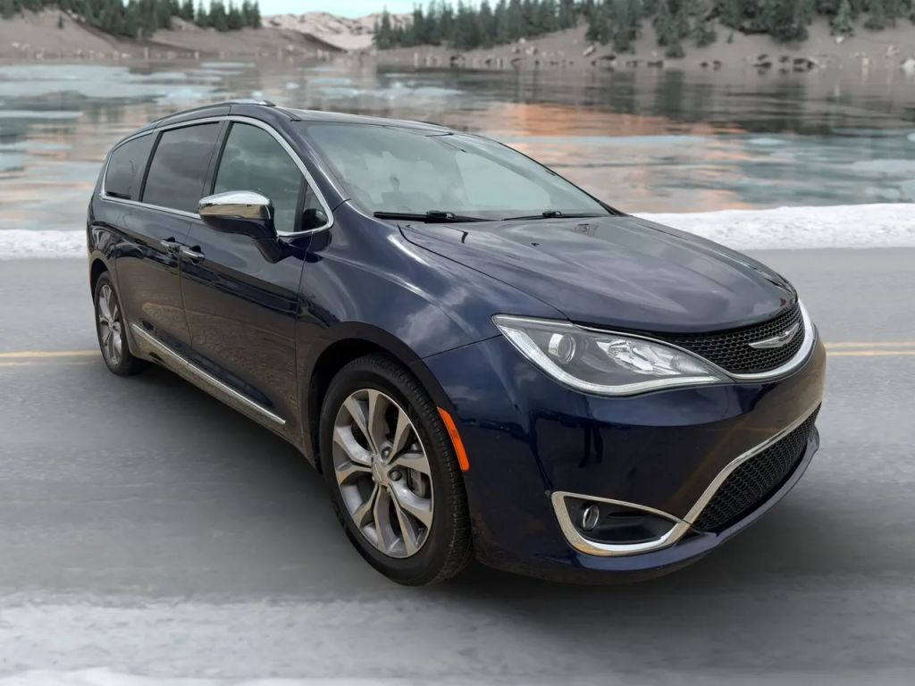 2020 CHRYSLER Pacifica