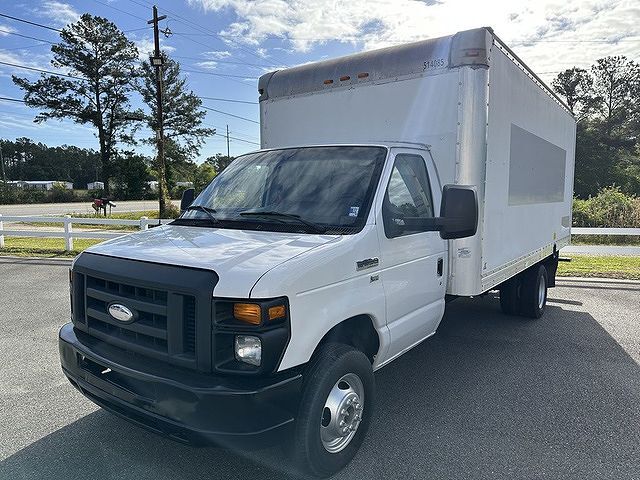 2015 FORD E-350