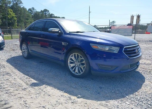 2013 FORD Taurus