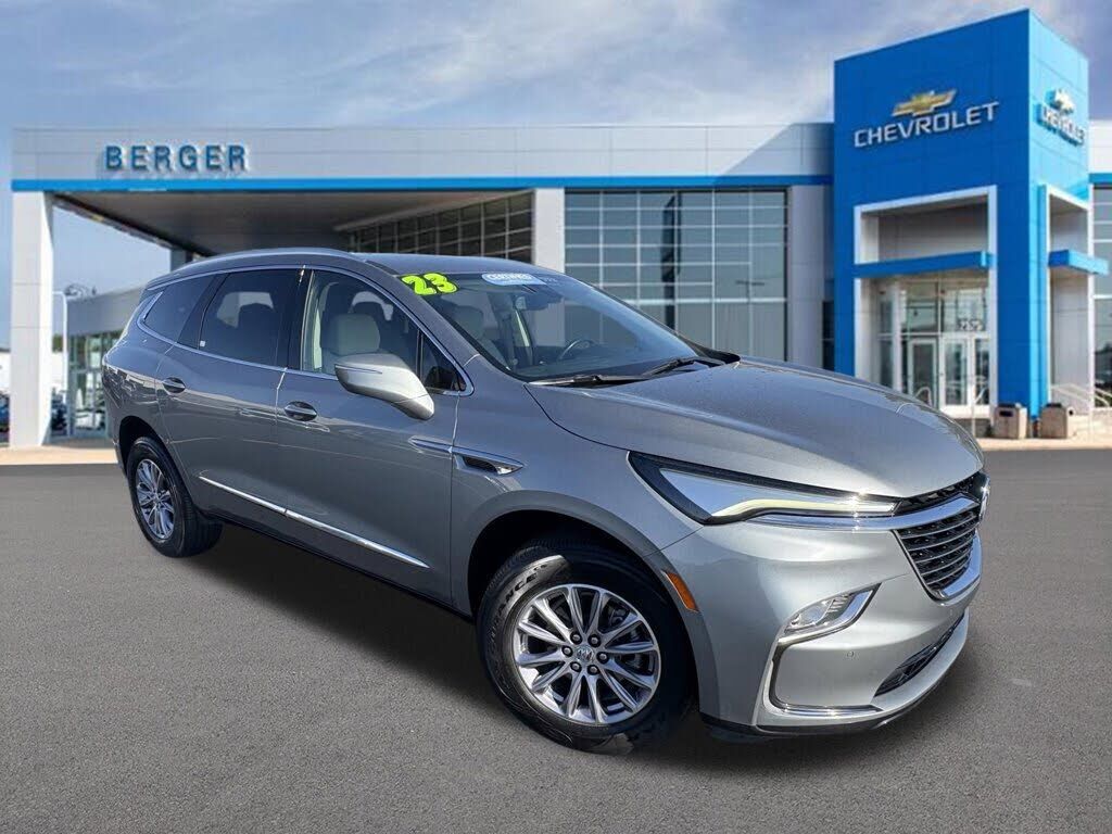 2023 BUICK Enclave