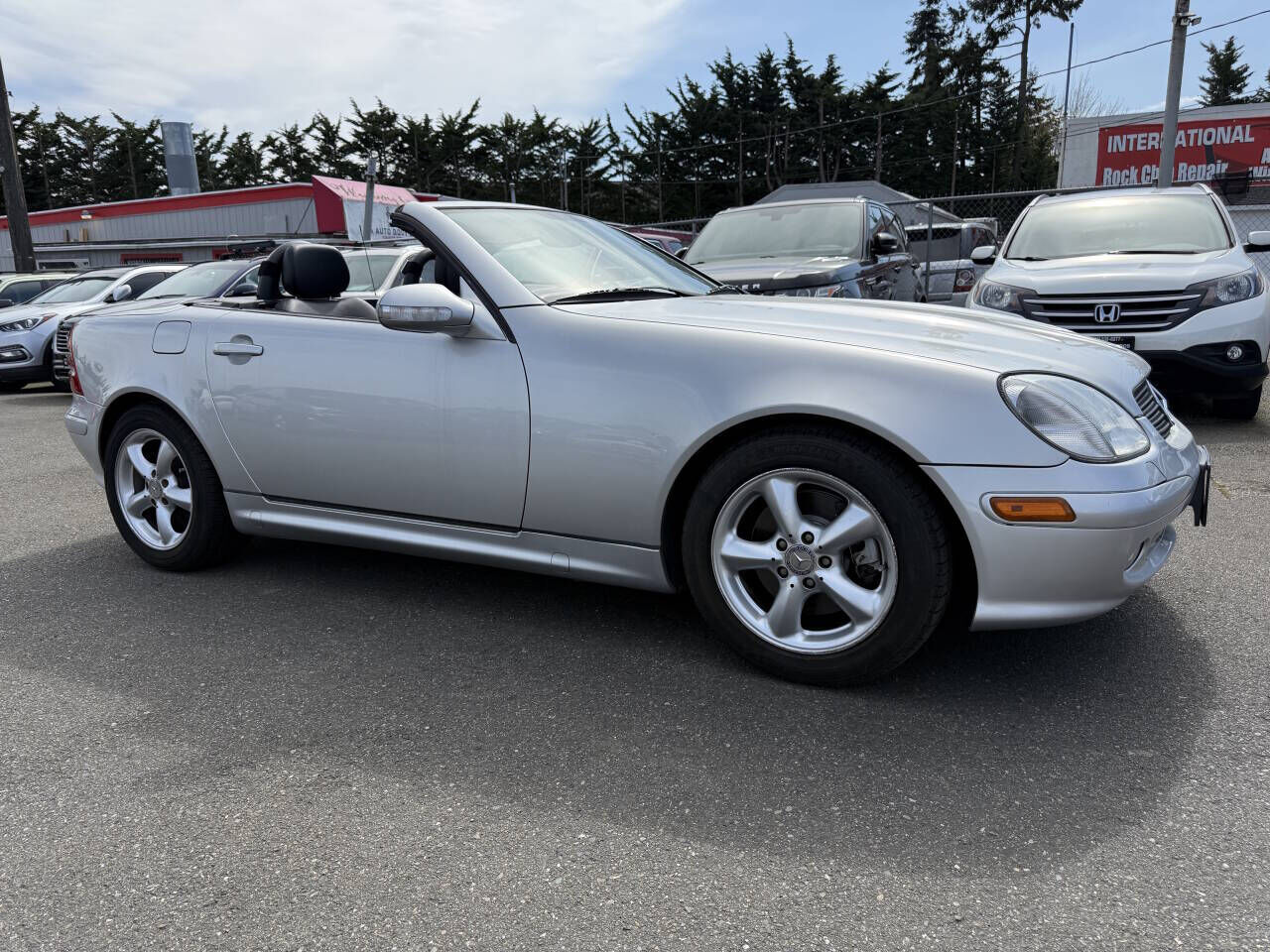 2003 MERCEDES-BENZ SLK-Class