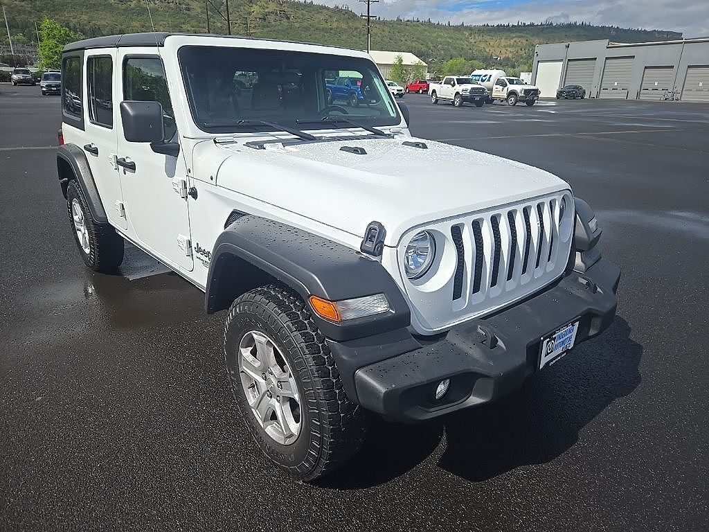 2021 JEEP Wrangler