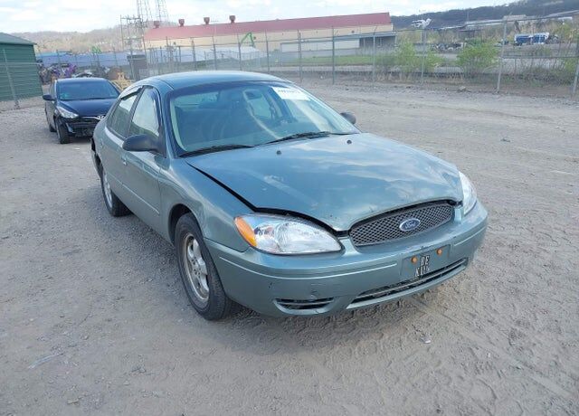 2006 FORD Taurus