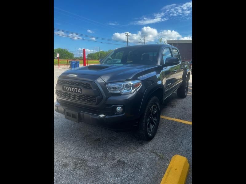 2016 TOYOTA Tacoma