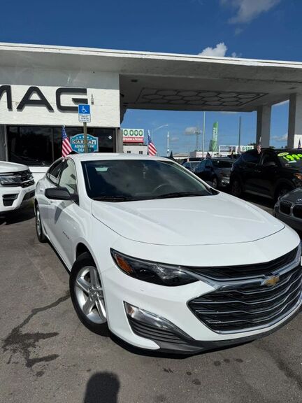 2024 CHEVROLET Malibu