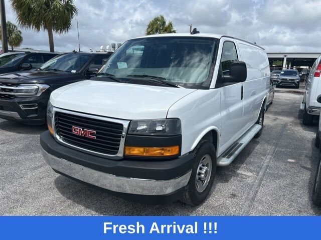 2024 GMC Savana