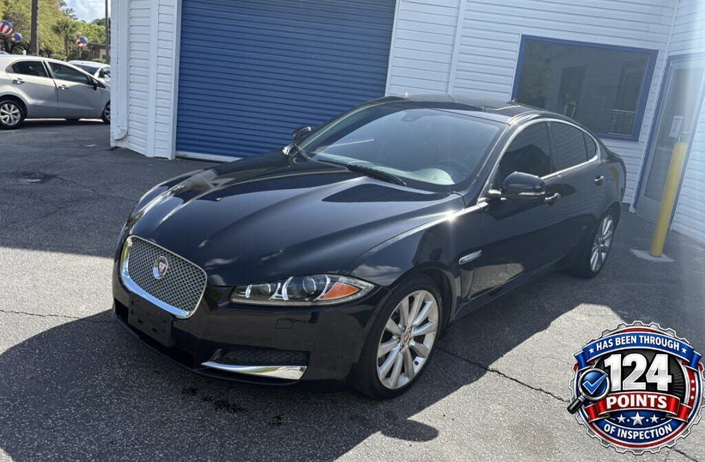 2014 JAGUAR XF