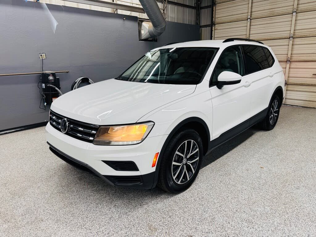 2021 VOLKSWAGEN Tiguan