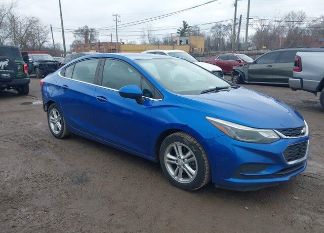 2017 CHEVROLET Cruze
