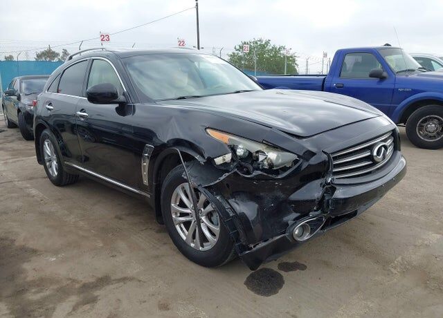 2012 INFINITI FX35