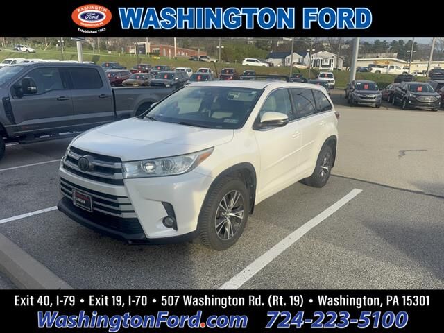 2017 TOYOTA Highlander