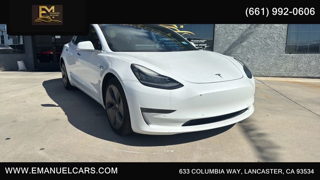 2018 TESLA Model 3