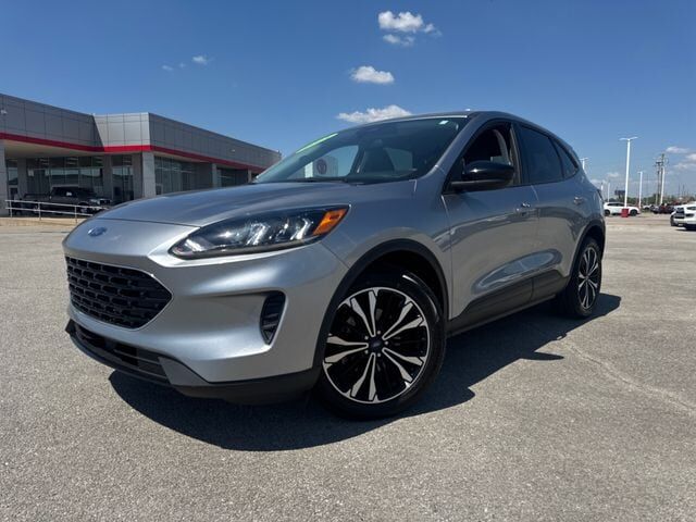 2021 FORD Escape