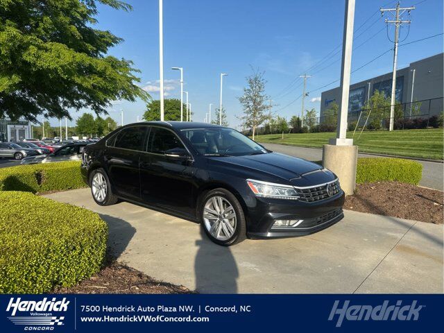 2018 VOLKSWAGEN Passat