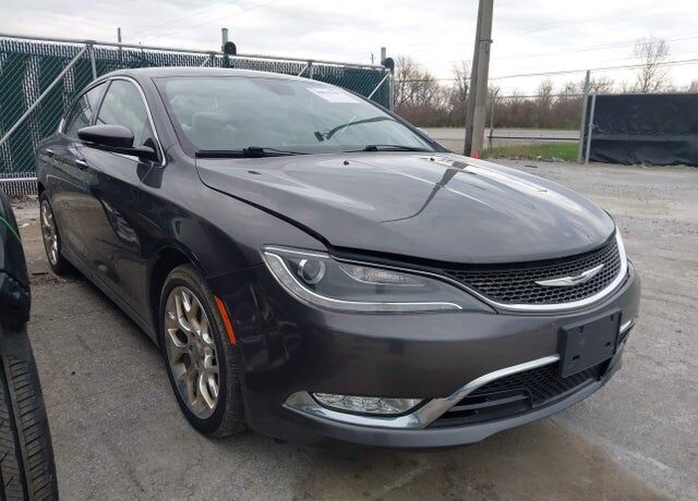 2015 CHRYSLER 200